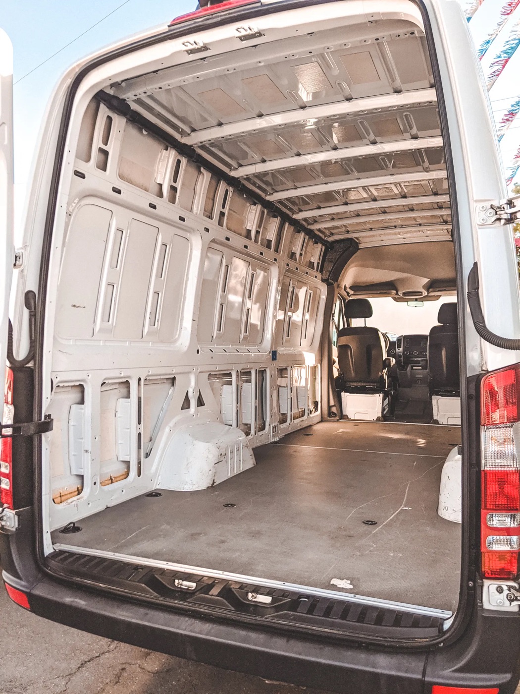 The van build, photo 5